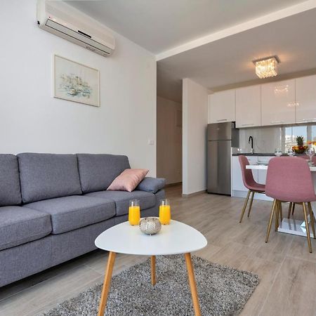 Luxury Apartment Makarska 2Min From Beach 外观 照片