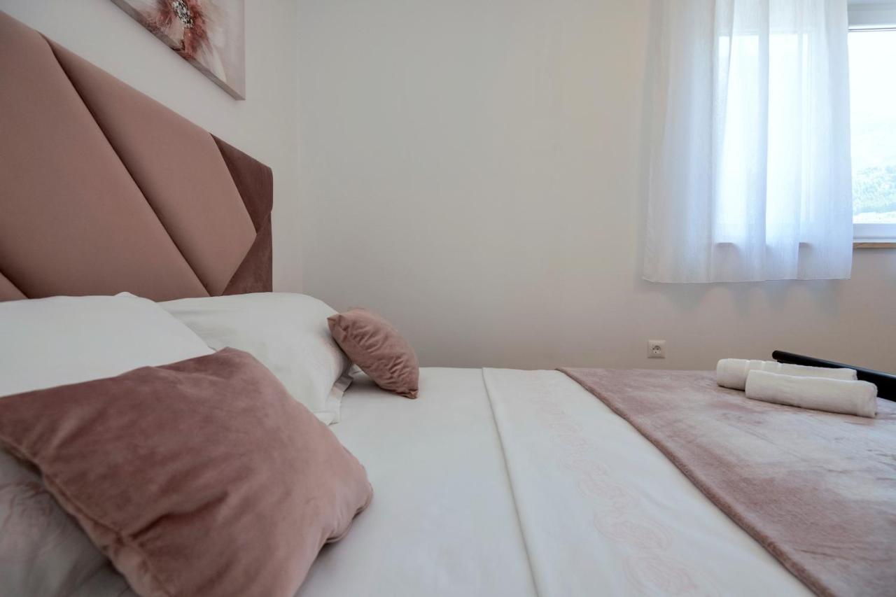 Luxury Apartment Makarska 2Min From Beach 外观 照片