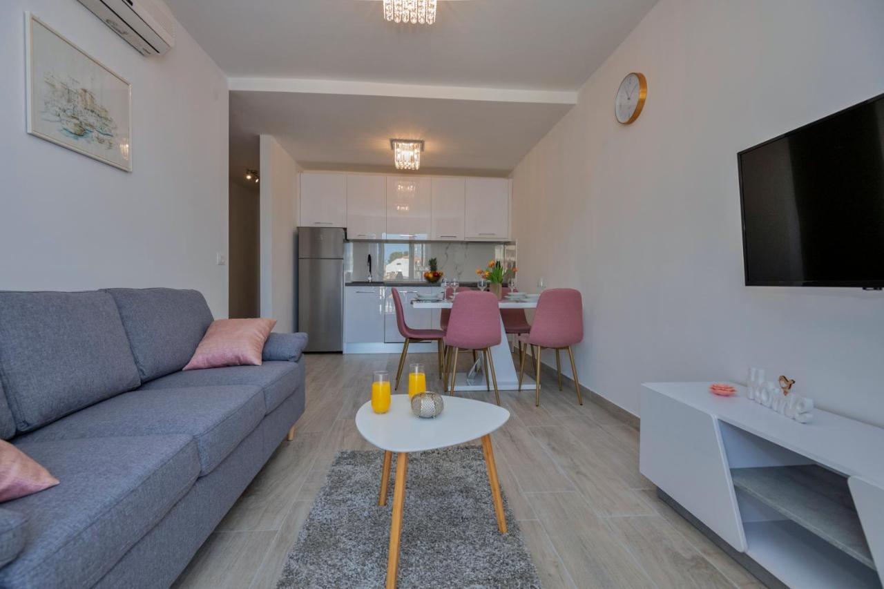 Luxury Apartment Makarska 2Min From Beach 外观 照片