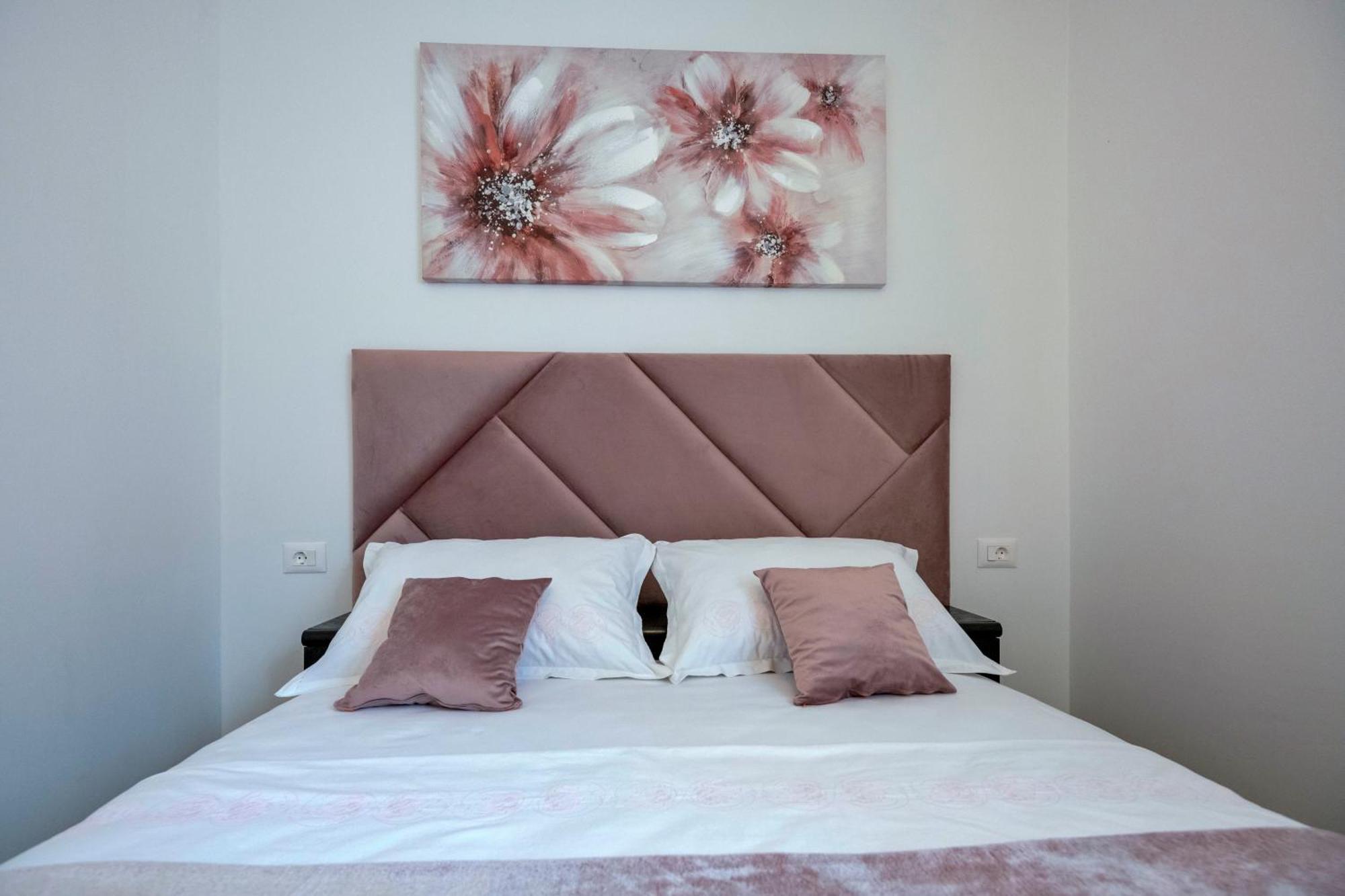 Luxury Apartment Makarska 2Min From Beach 外观 照片