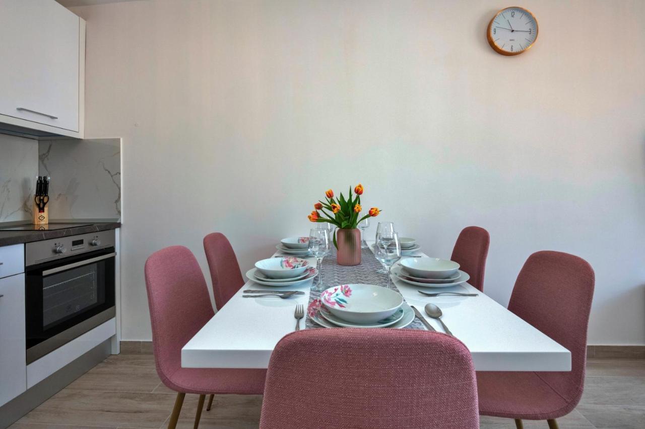 Luxury Apartment Makarska 2Min From Beach 外观 照片