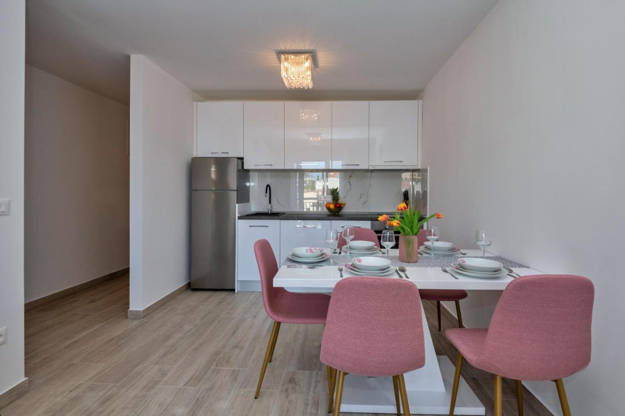 Luxury Apartment Makarska 2Min From Beach 外观 照片
