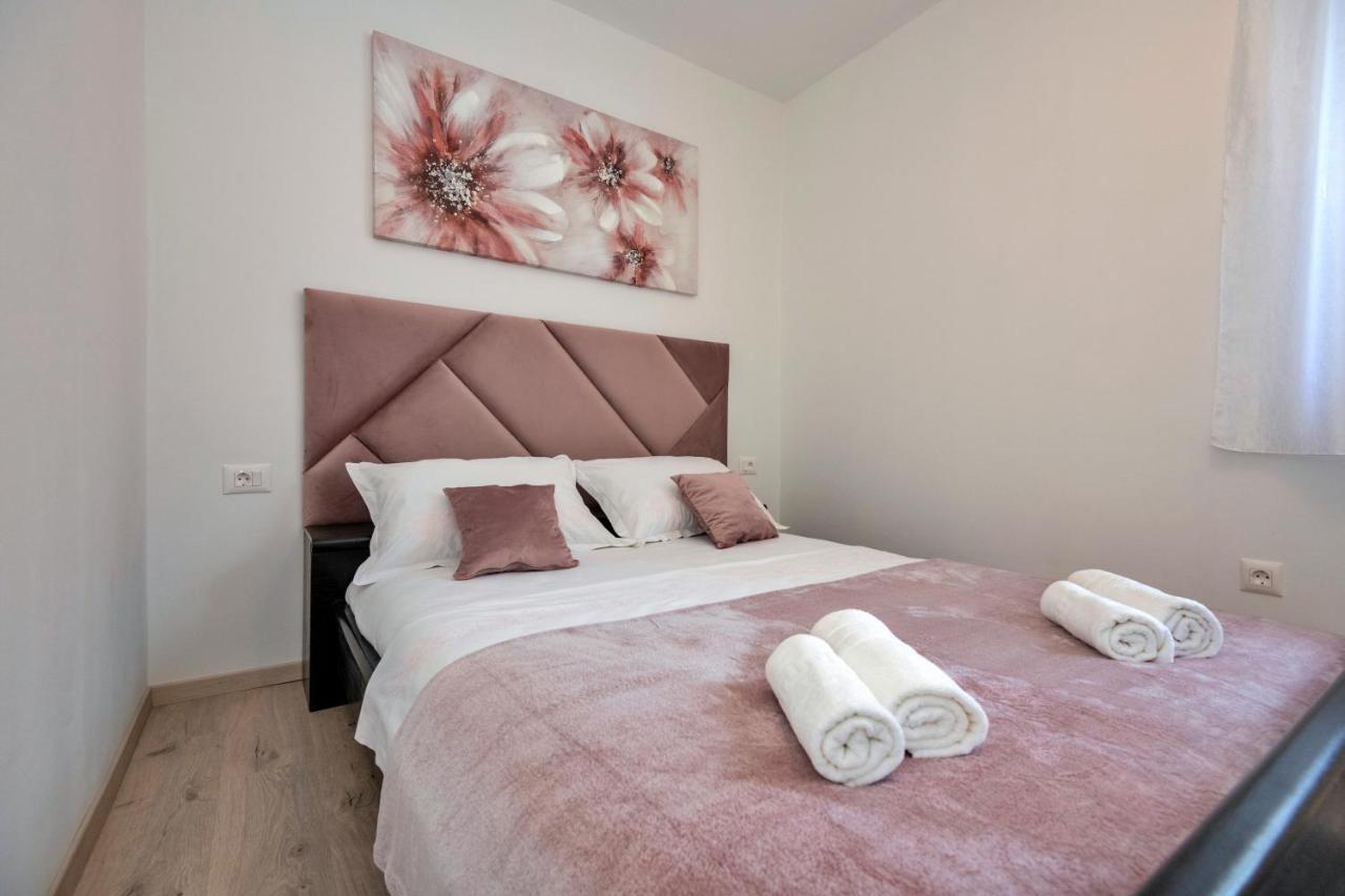 Luxury Apartment Makarska 2Min From Beach 外观 照片